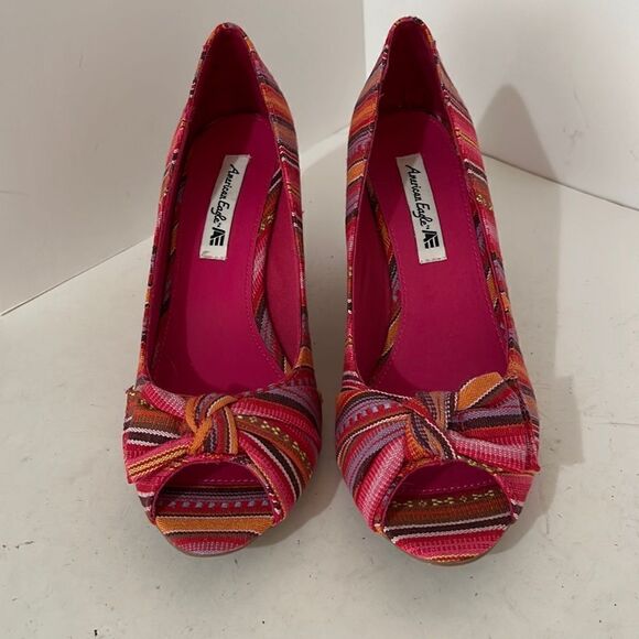 American Eagle Fiesta Pink Orange  Purple Peep Toe Wedge Shoes Size 9 - Picture 2 of 6